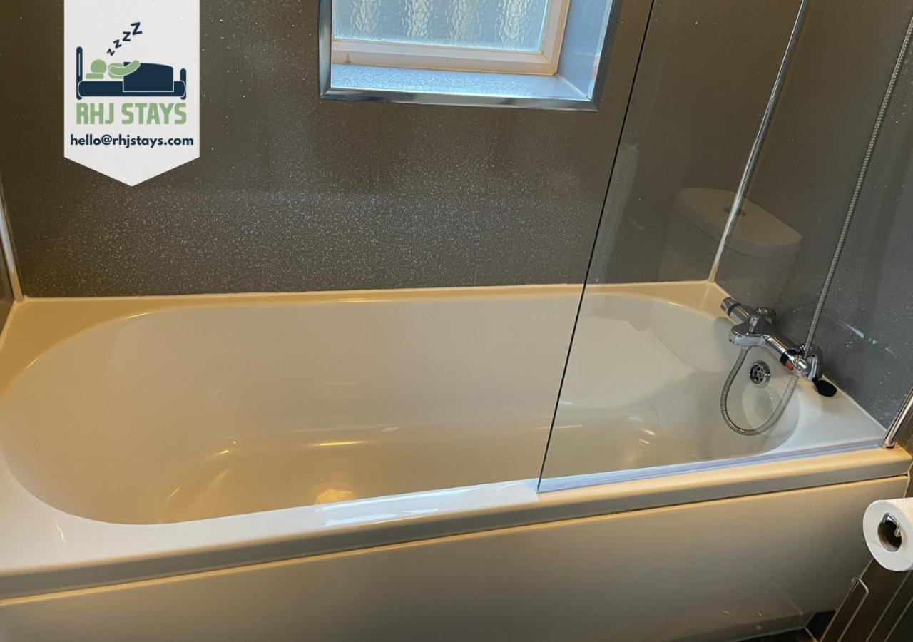 Howe - Newly Refurbished 2 Bedroom Flat Free Parking Gateshead Eksteriør bilde